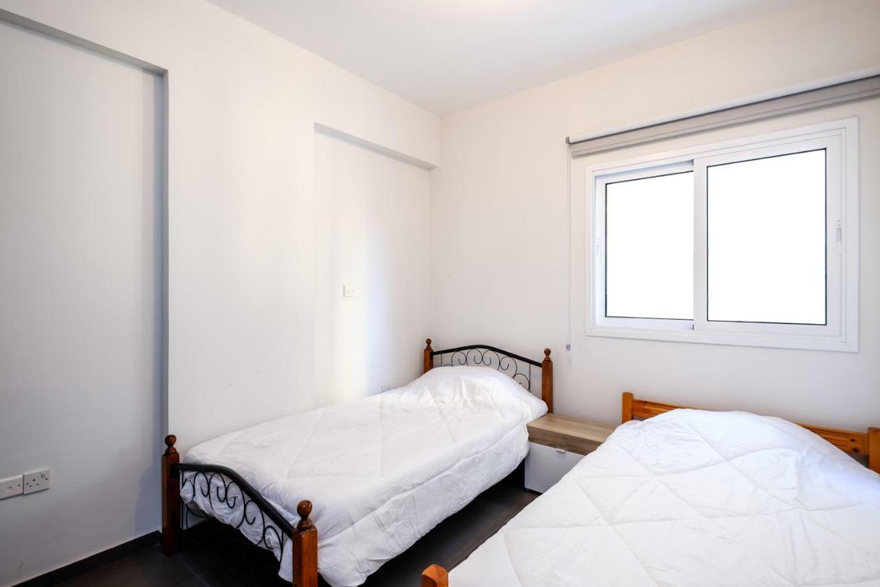 Book Me Now Central Flat Leilighet Lárnaka Eksteriør bilde