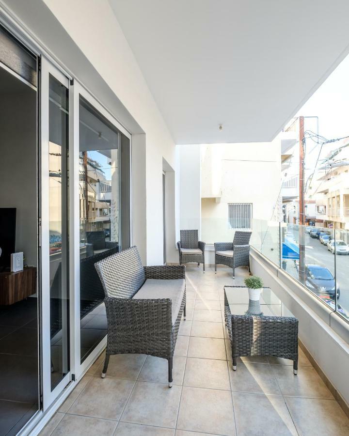 Book Me Now Central Flat Leilighet Lárnaka Eksteriør bilde